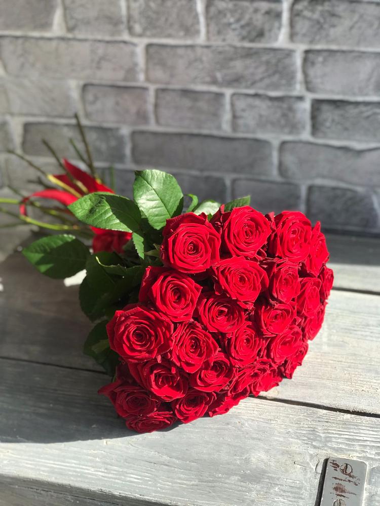 Букет Красные розы Фридом в Троицкое