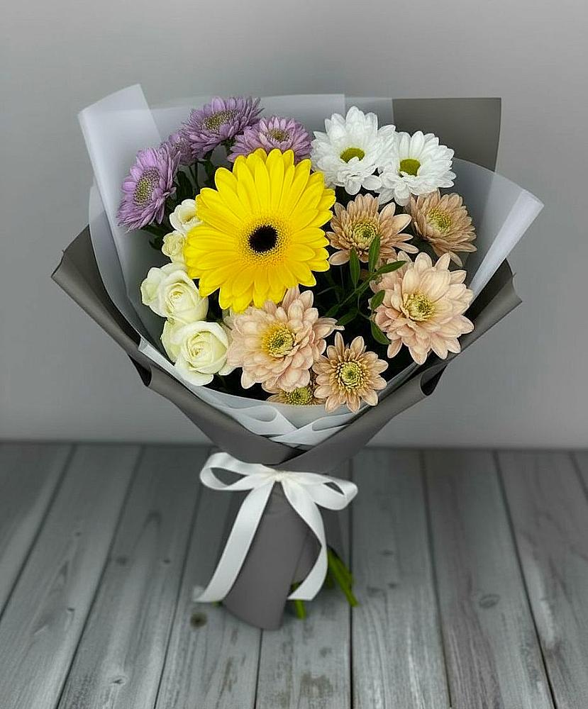 Букет цветов из: Розы, Герберы и Хризантемы в Троицкое