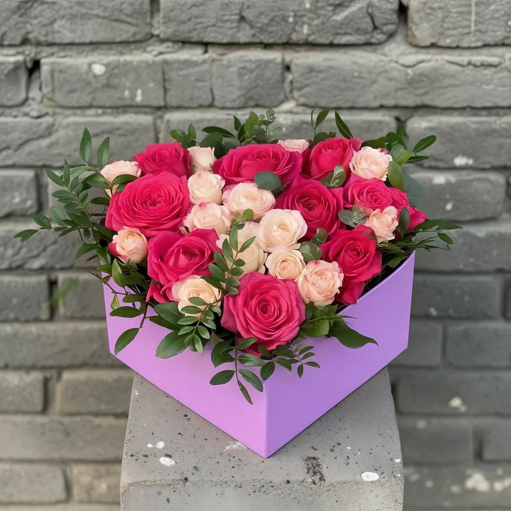 Цветочная композиция из Розы в коробке в Троицкое