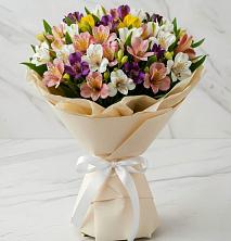 Букет цветов из:  Альстромерии в Троицкое