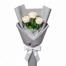 Букет 3 белые розы в Троицкое