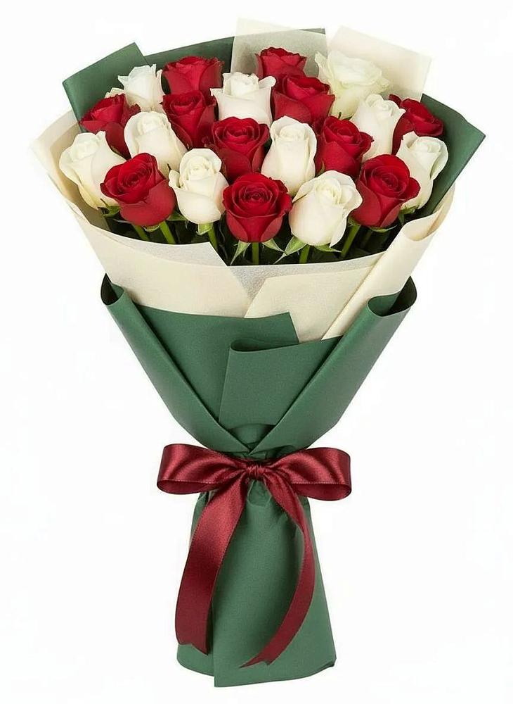 Букет Микс из красных и белых роз в Троицкое
