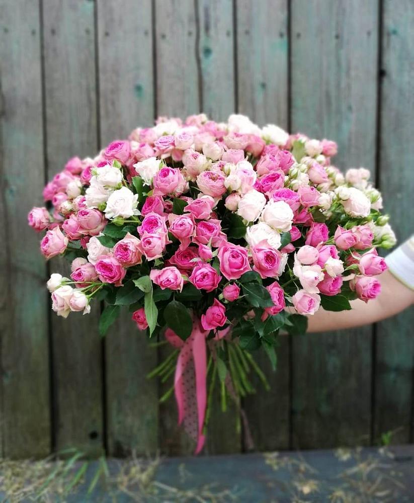 Букет Розовые кустовые розы Натали и Лав Лидия в Троицкое