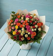 Букет Микс из разноцветных кустовых роз в Троицкое