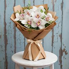 Букет цветов из:  Орхидеи и Розы в Троицкое